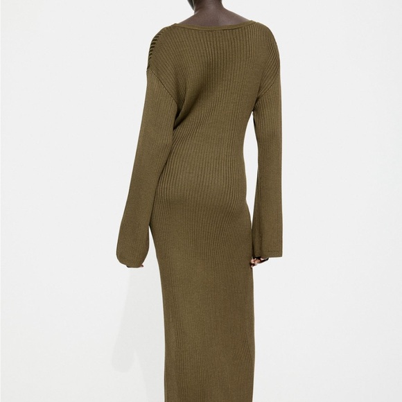 H&M Rib Knit Dress - Picture 3 of 5